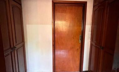 EXCELENTE CASA CENTRICA DE DOS PLANTA EN VENTA CON ESCRITURA