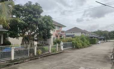 4 Bedroom House for sale at Karnkanok Ville 9