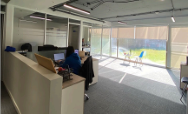 Local Comercial en Arriendo en Monseñor Sotero Sanz/ Metro Pedro de Valdivia