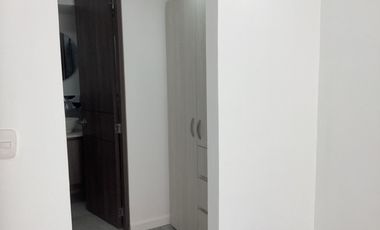 Arriendo amplio apartamento en Reserva del Lago, Cajicá