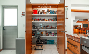 CASA EN VENTA EN VALLE REAL, ZAPOPAN