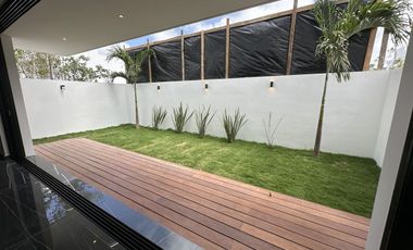 Espectacular casa en venta en vía cumbres
