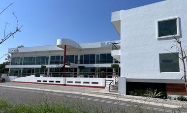 Renta de local en Plaza Mediterraneo