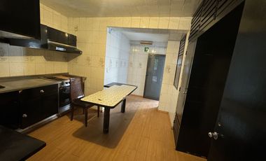 Casa En Venta,  Estilo Modernista ubicada en Tlalnepantla Cod. ZV1392