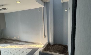 Casa En Venta,  Estilo Modernista ubicada en Tlalnepantla Cod. ZV1392