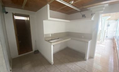 Venta de Bodega comercial en Calzada San MateoVHB2