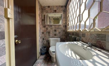 Venta de Bodega comercial en Calzada San MateoVHB2