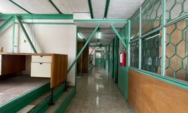 Venta de Bodega comercial en Calzada San MateoVHB2