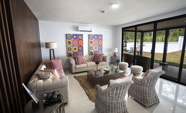 SE VENDE CASA EN COSTA VERDE