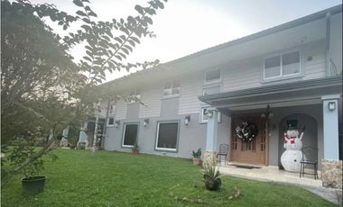 Casa en venta - Clayton (PD)