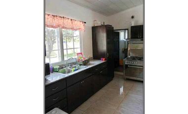 VENTA  HERMOSA CASA EN UN LUGAR PRIVILEGIADO EN SAN CARLOS, SAN JOSÉ