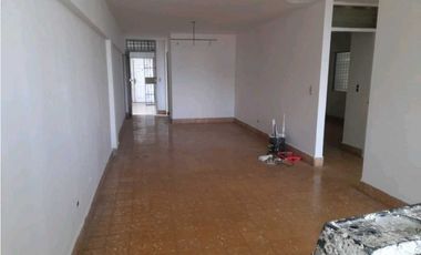 EDIFICIO EN VIA ESPAÑA  PARA INVERSION A PASOS DE VIA ARGENTINA 654M2