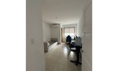 BRISAS DEL GOLF / PH AVENTURA / 180M2 / 2 NIVELES / 4 HABITC / TERRAZA