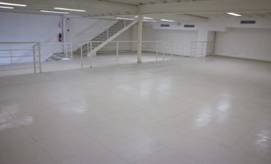 ALQUILER LOCAL COMERCIAL  EN LOS PUEBLOS 448M2 KAF