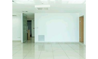 Se Alquila Oficina en Oceania