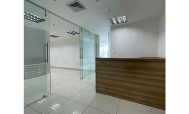 Se Alquila Oficina en Oceania