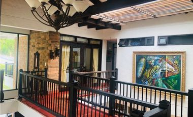 ESPECTACULAR CASA EN ARRIENDO EN ENVIGADO, ESCOBERO