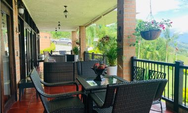 ESPECTACULAR CASA EN ARRIENDO EN ENVIGADO, ESCOBERO