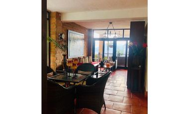 ESPECTACULAR CASA EN ARRIENDO EN ENVIGADO, ESCOBERO
