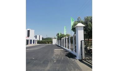 ARRIENDO CASA AMUEBLADA POR DIAS CONJUNTO VIA AL ESPINAL