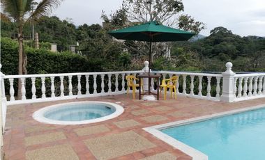 Vende Casa Campestre en Villeta