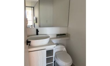 VENDO APARTAMENTO EN EL POBLADO