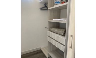 VENDO APARTAMENTO EN EL POBLADO