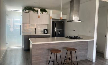 VENDO APARTAMENTO EN EL POBLADO