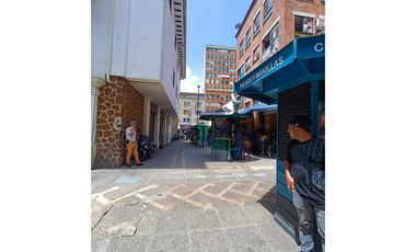 Arriendo Local Comercial en Junin La Candelaria
