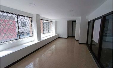 Arriendo Local Comercial en Junin La Candelaria