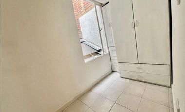 Casa de tres niveles en venta en Suba