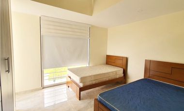 Se vende preciosa casa esquinera en conjunto cerrado