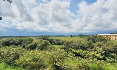 Se vende preciosa casa esquinera en conjunto cerrado