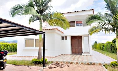 Se Vende Casa Quinta en condominio Fusagasuga