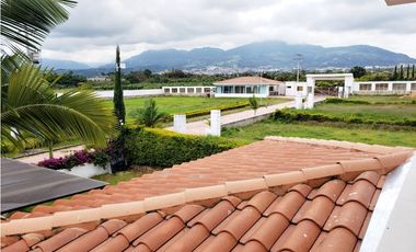 Se Vende Casa Quinta en condominio Fusagasuga