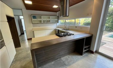 VENTA DE CASA CAMPESTRE EN COPACABANA