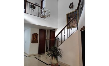 CASA SAN JOSE DE BAVARIA - BOSQUES DE SAUCES