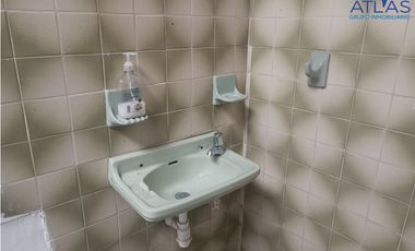 ARRIENDO LOCAL COMERCIAL PIEDECUESTA PARQUE PRINCIPAL: COD:686