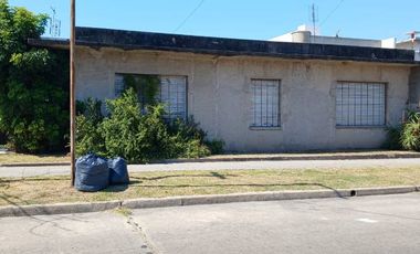 Casa en venta en Ezpeleta Oeste