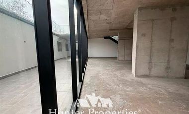 Local Comercial en Arriendo en Vitacura / Nueva Costanera