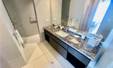 SE VENDE APARTAMENTO EN BOCAGRANDE - CONDIMINIO H2