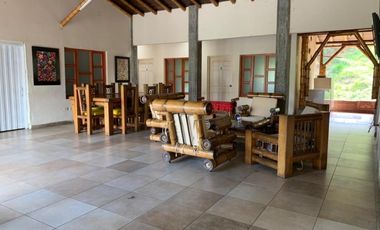 VENDO ESPECTACULAR CASA FINCA EN SANTUARIO A 10 MIN DE LA VIRGINIA