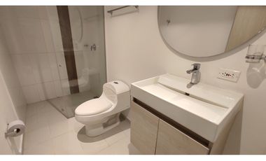 VENDO APARTAMENTO SECTOR PINARES COD 8010573