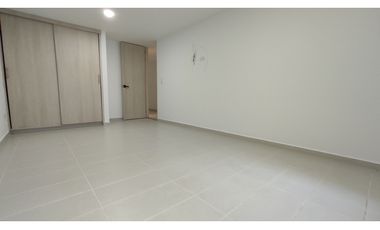 VENDO APARTAMENTO SECTOR PINARES COD 8010573