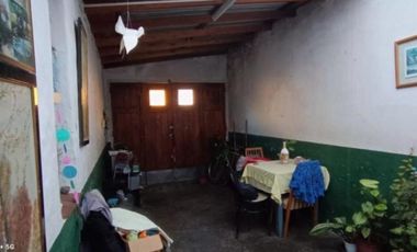 VENDO CHALET DE ESTILO EN LA PERLA A METROS DE LA PLAYA