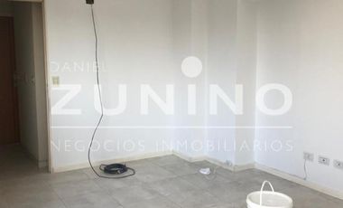 Departamento de dos ambientes a la venta en San Miguel