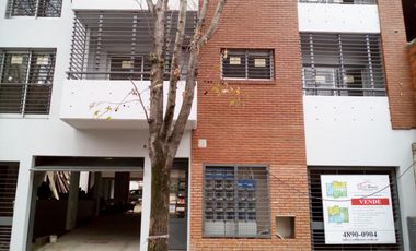 DEPARTAMENTO A 2 AMB.  SAN FERNANDO LAVALLE 681