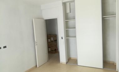 DEPARTAMENTO A 2 AMB.  SAN FERNANDO LAVALLE 681
