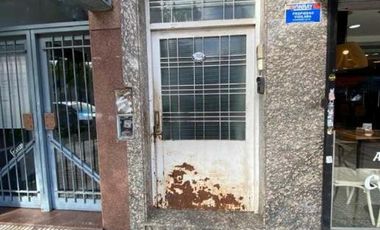 DEPARTAMENTO DE 2 AMBIENTES AL FRENTE