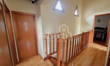 VENTA CHALET 6 AMBIENTES EN HAEDO SUR.